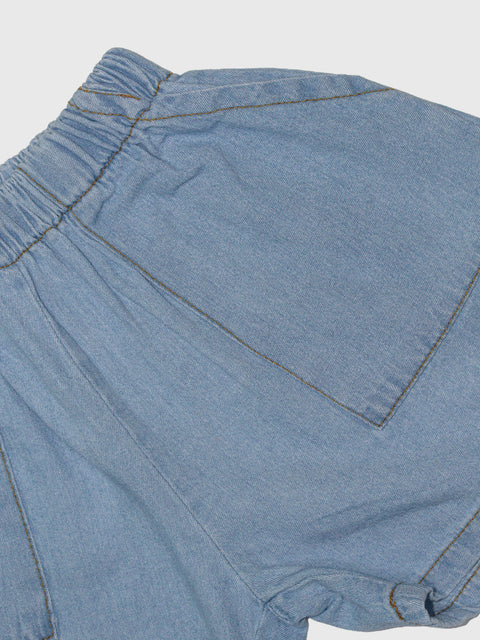 Lightweight Denim Shorts in Light Blue