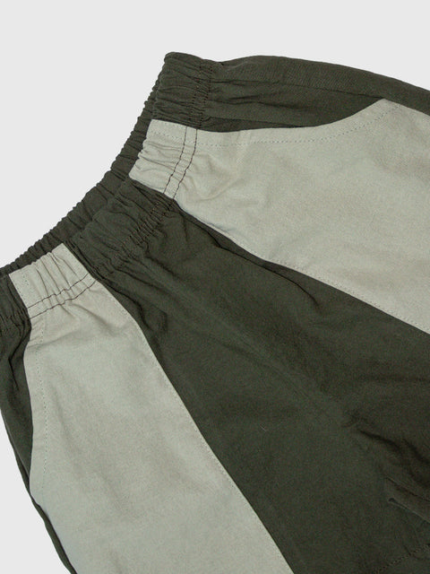 Colorblock Shorts in Khaki